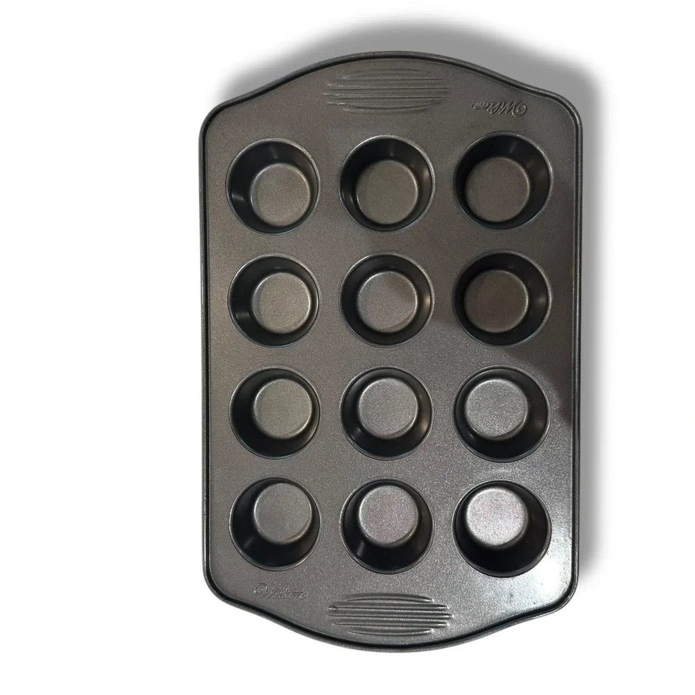 Wilton Mini Muffin Pan Tin Cheese Cake Egg Rounds Non-Stick 12 Holes Heavyweight
